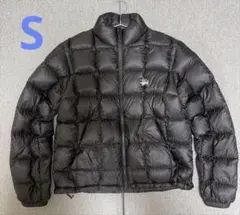 『早い者勝ち』stussy MIDWEIGHT PUFFER ダウン　sサイズのサムネイル