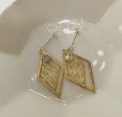Item thumbnail for item 6b004675-e567-41e5-8cc7-07ebcfcaeb94