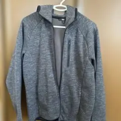 UNIQLO フルジップパーカー Sサイズ
