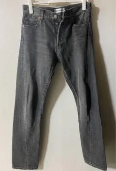 BALENCIAGA バレンシアガ デニム ボタンフライ ストレート 26のサムネイル