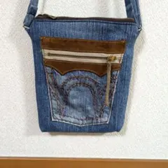 デニムリメイク、ポケットいっぱいサコッシュ①　お値下げしました。