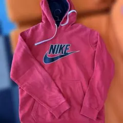 Nike レッド フード付きパーカー Lサイズ