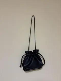 黒 巾着 バッグ