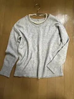 【hunch】 ミックスグレー 柔らかVネック ニット長袖フェレット•アンゴラ混