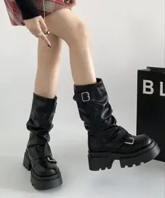 【NuNuNa】ベルテッド厚底エンジニアカバーブーツ(23.0cmの方推奨)