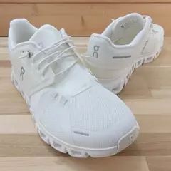 Item thumbnail for item 6023cca2-a488-427a-8676-698472657117