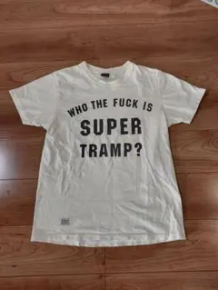 クエンチラウド Tシャツ 白
