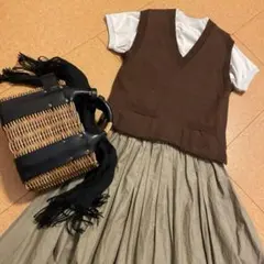 極美品　試着程度　MHL. ブラウン ニットベスト Vネック　M