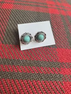 ターコイズラウンド型ピアス