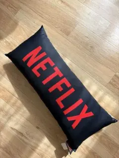 Netflix × BEAMS コラボクッション