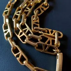 ヴァレンティノ ロゴネックレス ゴールド 金色 VALENTINO