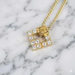 美品✨️ジバンシー gロゴ 4g ストーン ゴールド ネックレス オールドのサムネイル