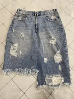 ZARA ザラ　ダメージ加工デニムスカート