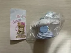 サンリオ　ホイップクリームマスコット　シナモロール