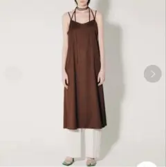 エフィ ネット完売品 刺繍キャミワンピース　ブラウン　定価28000 残1点のみ エフィ ネット完売品 刺繍キャミワンピース ブラウン 定価28000 残1点