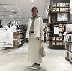 [無印良品] 洗いざらしオックススタンドカラーシャツ 生成り ペールブラウンのサムネイル