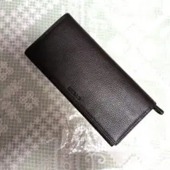 ブラックレザー長財布