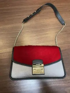 フルラのメトロポリス　ショルダーバッグ