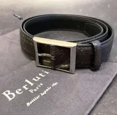 ベルルッティ　Berluti　カリグラフィー　ベルト　レザー　シルバーバックルのサムネイル