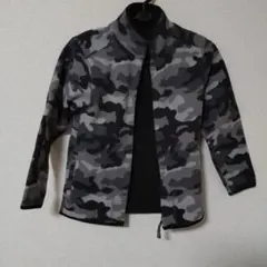 フリースリバーシブル130〜140ｃｍ