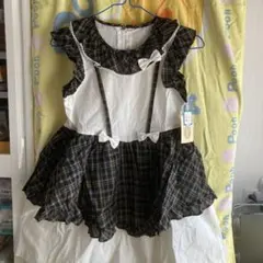 美品　130サイズ女児エプロンドレス