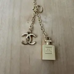 CHANEL シャネル　チャーム　ココマーク　香水