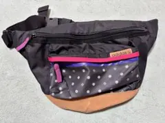 adidasウエストポーチ