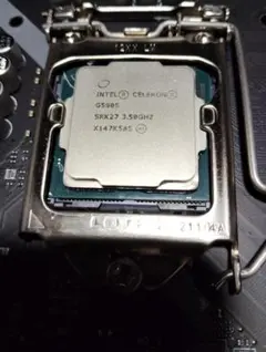 Intel Celeron G5905 CPU 3.5GHz