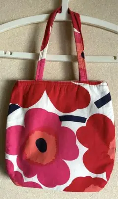 Item thumbnail for item 9cbbc695-da85-4a65-894f-b8001ad6a109