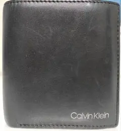 Calvin Klein / カルバンクライン　二つ折り財布 ミドルウォレット