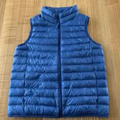 ユニクロ　キッズ　ベスト140