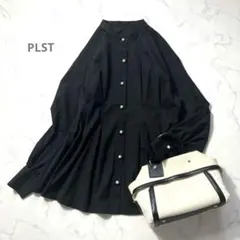 美品✨PLST プラステ　パールボタン　ペプラムブラウス　シャツ　ブラック