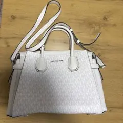 マイケルコース ショルダーバッグ　白