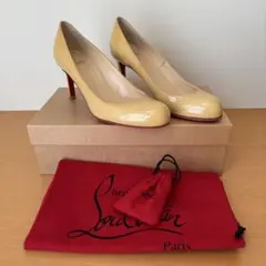 Christian Louboutin ベージュパテントパンプス 35.5
