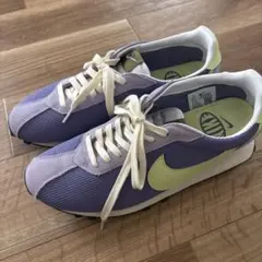NIKE スニーカー パープル系　ワッフル ビームスのサムネイル