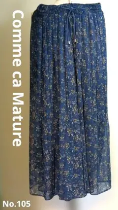 Comme ca Mature 花柄プリーツフレアスカート ネイビー Fのサムネイル