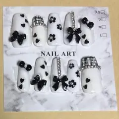 ハンドメイド ネイルチップ 白黒 ガーリー 量産型