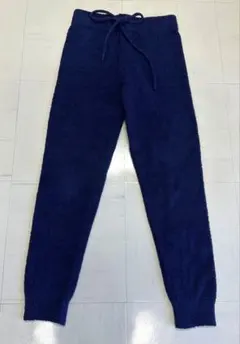 ユニクロ　ネイビージョガーパンツ フリース素材