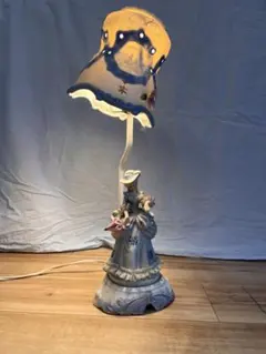 【真鍮製】Art Nouveau 女性像ランプ Art'd Fransサイン入 真鍮製】Art Nouveau 女性像ランプ Art'd Fransサイン入 2025年最新