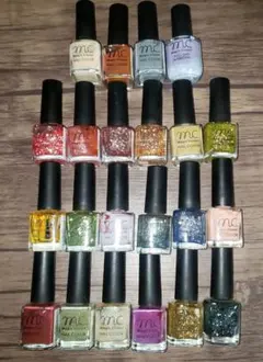 MagicCloset マニキュア ネイルカラー22本セット mc 3coin
