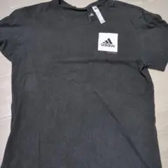 adidas ブラック Tシャツ 半袖