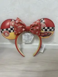 Item thumbnail for item 62176883-e131-4bfa-88c5-0485aaf65178