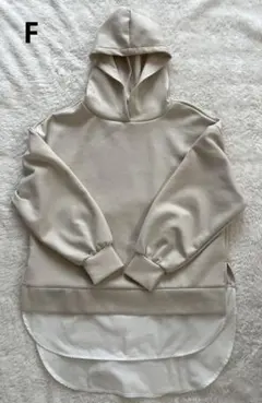 chocol raffine robe パーカー トレーナー ライトベージュのサムネイル