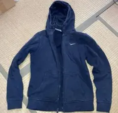 Nike ネイビー パーカー Mサイズ