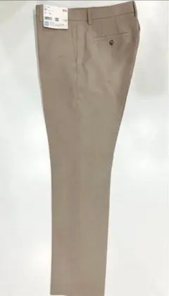 UNIQLO 感動パンツ ベージュ