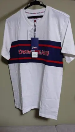 Tommy jeans Tシャツ
