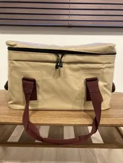 Item thumbnail for item 4510a7ac-8ed1-4dac-8773-0ad508cbcb1a