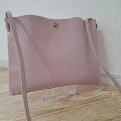 美品✨ イルビゾンテ クロスボディ ショルダーバッグ サコッシュ 薄ピンクのサムネイル