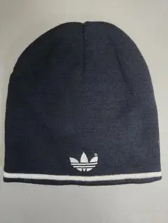 【未使用】adidas オリジナル　ビーニー　ニット帽　リバーシブル