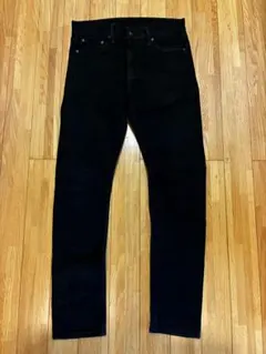 ブラックデニム w30